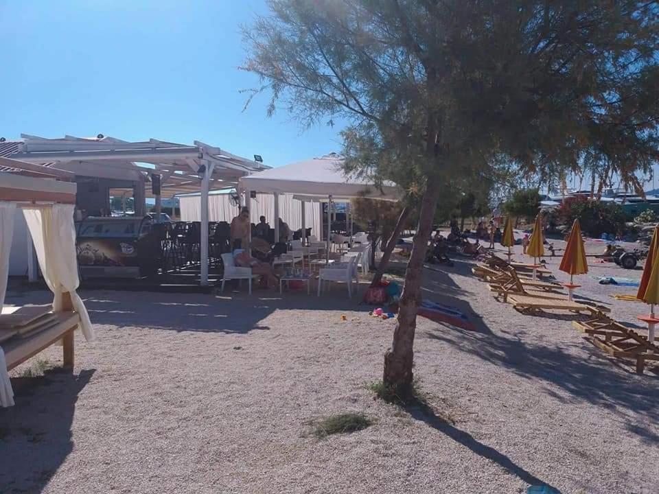 Apartmani Luis Kaštela المظهر الخارجي الصورة